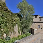 Palazzo Granaroli *